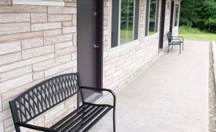 Three Lakes Motel - Web Listing (newer photo)